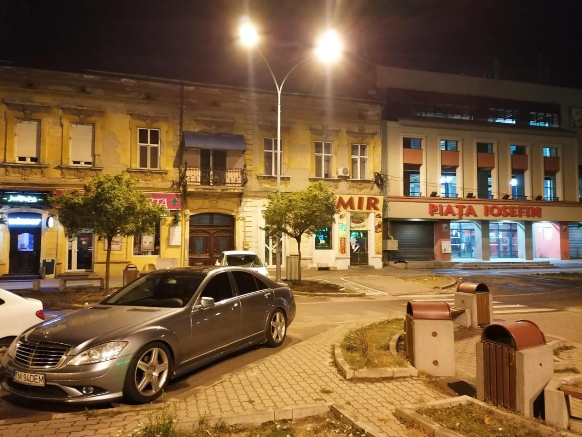 Appartamento Apartament Josefin Timisoara Esterno foto
